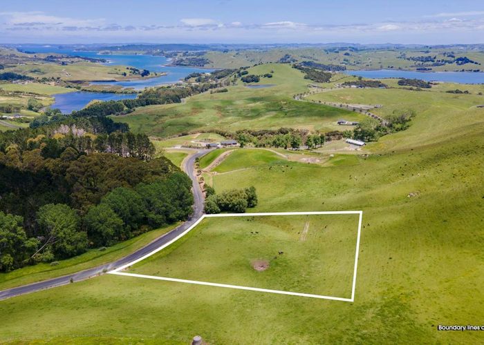  at 6 Hinamoki Drive, Kaiwaka, Kaipara, Northland