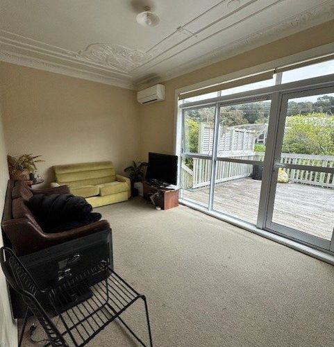  at 90 Nairn Street, Mount Cook, Wellington