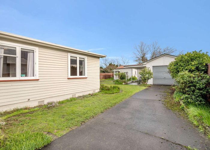  at 10 Burns Street, Tawhero, Whanganui, Manawatu / Whanganui