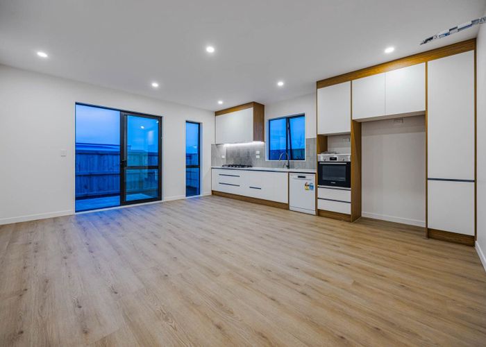  at 8 Ihi Place, Drury, Papakura, Auckland