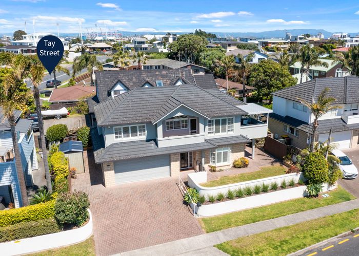  at 126 MURICATA AVenue, Mount Maunganui, Mount Maunganui