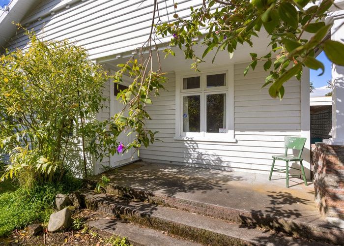  at 176 Huatoki Street, Upper Vogeltown, New Plymouth