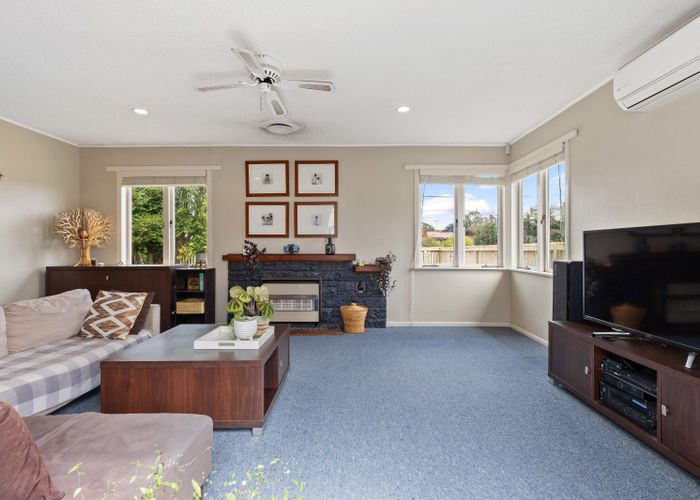  at 9 Edinburgh Road, Hillcrest, Hamilton