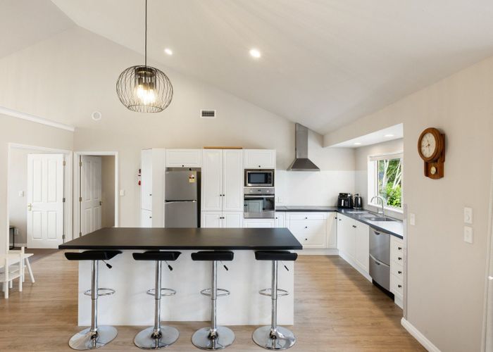  at 7 Guernsey Place, Grandview Heights, Hamilton, Waikato