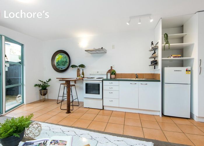  at 2/4 Wynyard Road, Mount Eden, Auckland
