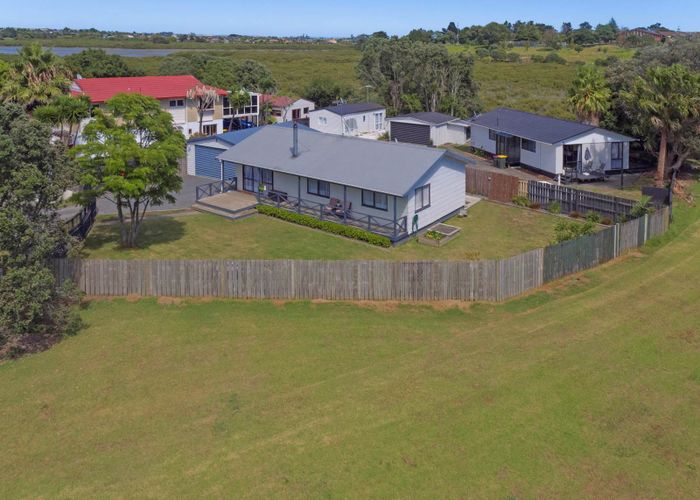  at 38 Seaward Place, Wattle Downs, Auckland
