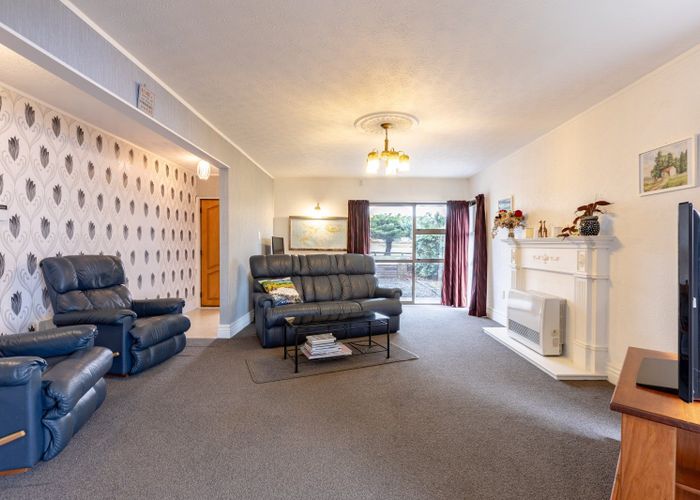  at 458 Tremaine Avenue, Takaro, Palmerston North