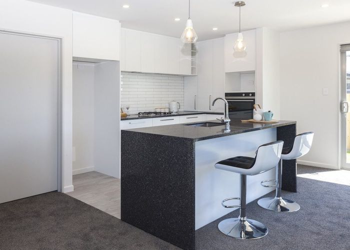  at 5 Kingsbridge West, Burwood, Christchurch City, Canterbury