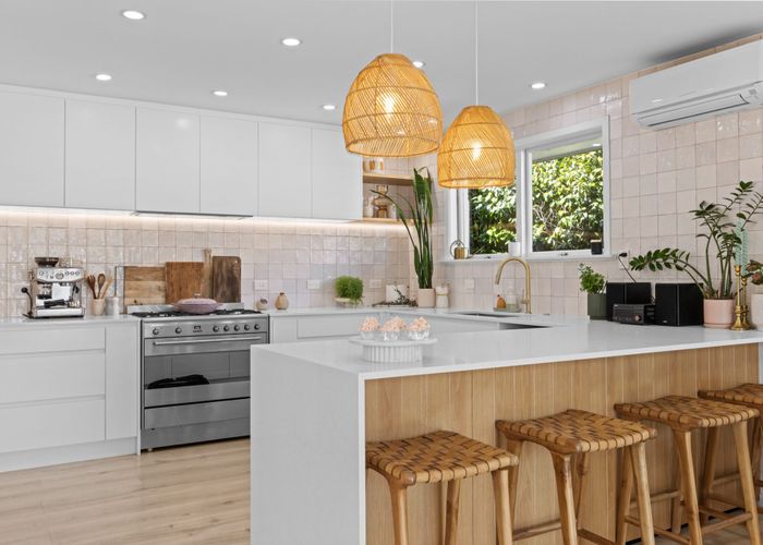  at 21 Woodstock Place, Russley, Christchurch City, Canterbury