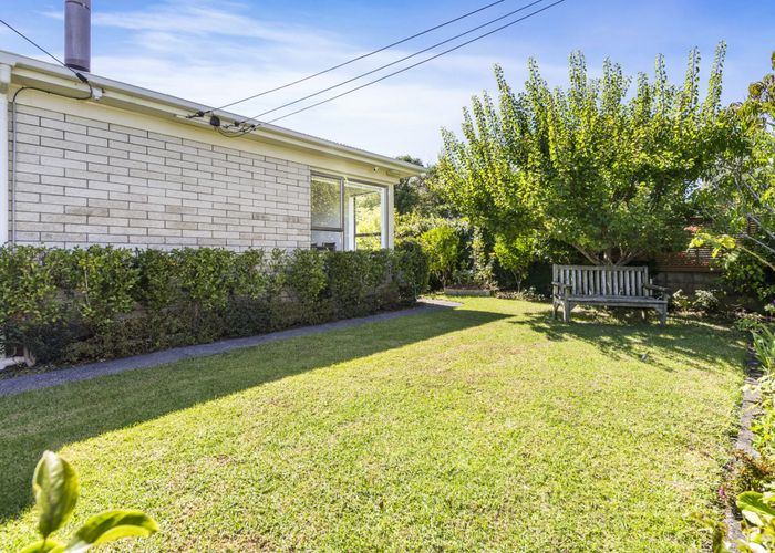  at 1/37 Fir Street, Waterview, Auckland