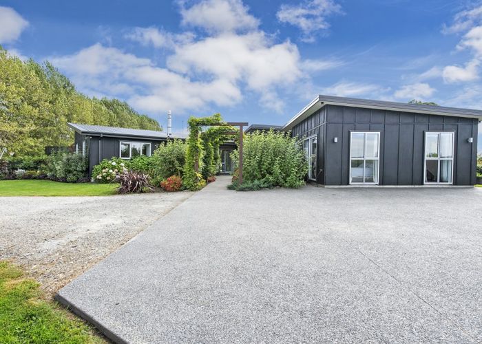  at 48 Gressons Road, Waikuku, Rangiora