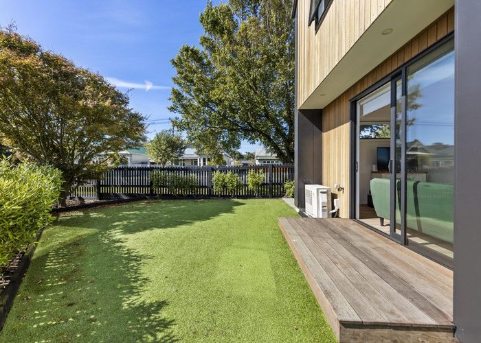  at 30 Lochend Street, Musselburgh, Dunedin, Otago