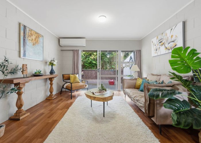  at 2/176 Panama Road, Mount Wellington, Auckland City, Auckland