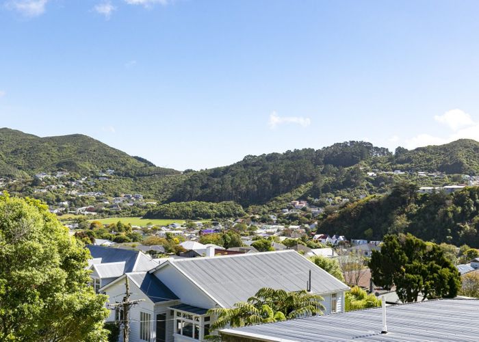  at 18B Pimble Avenue, Karori, Wellington