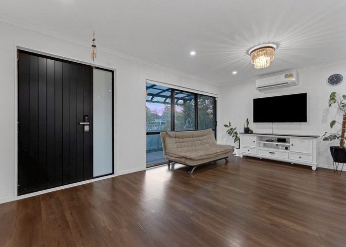  at 2C Wilmshurst Avenue, Papatoetoe, Manukau City, Auckland