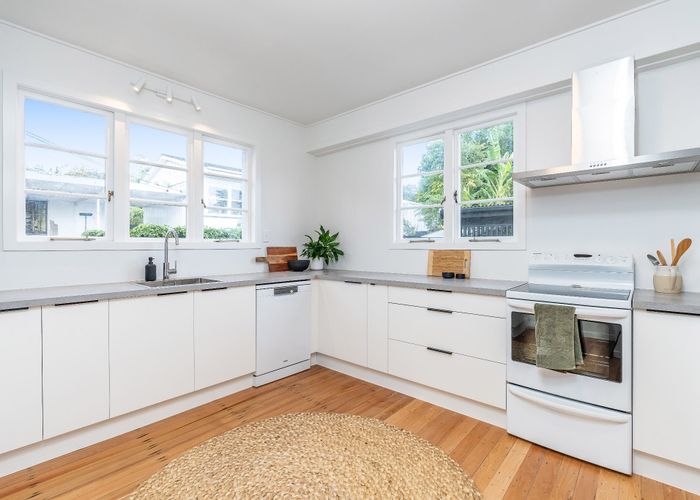  at 13A Carlton Street, Hillsborough, Auckland City, Auckland