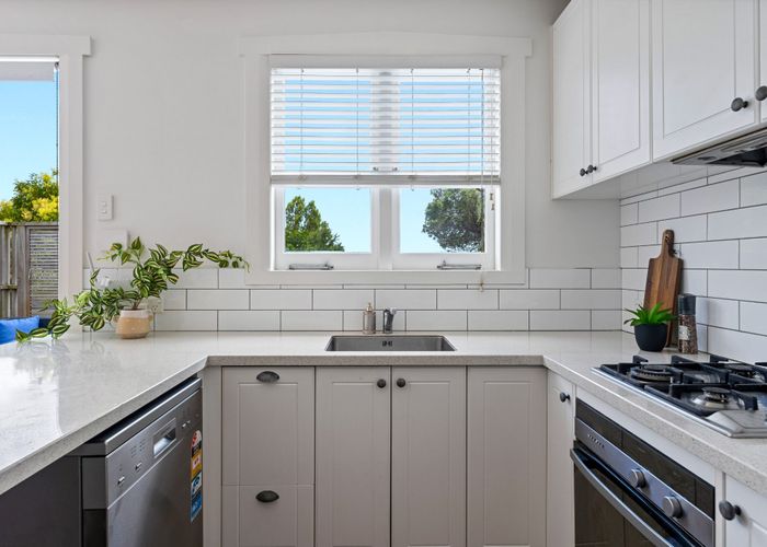  at 175 Mokoia Road, Birkenhead, Auckland