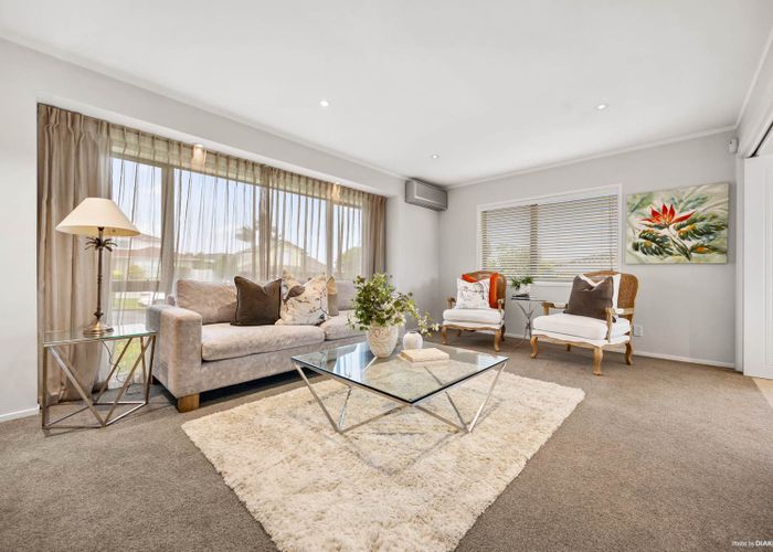  at 3 Mission View Drive, Northpark, Auckland