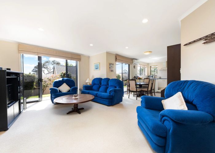  at 102E Taylor Street, Blockhouse Bay, Auckland City, Auckland