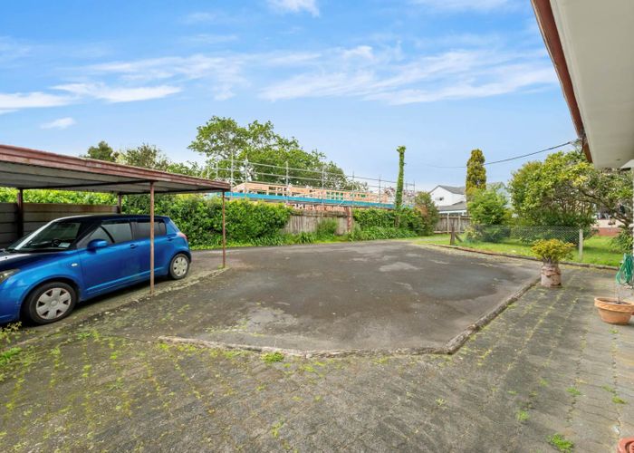  at 697A Swanson Road, Swanson, Waitakere City, Auckland