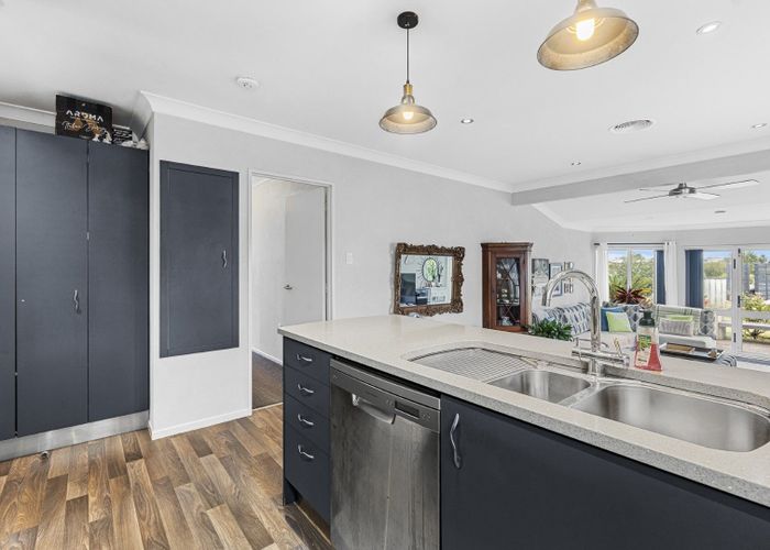  at 3 Jensen Place, Frankleigh Park, New Plymouth, Taranaki