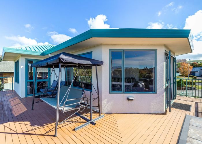  at 36 Kinder Street, Acacia Bay, Taupo