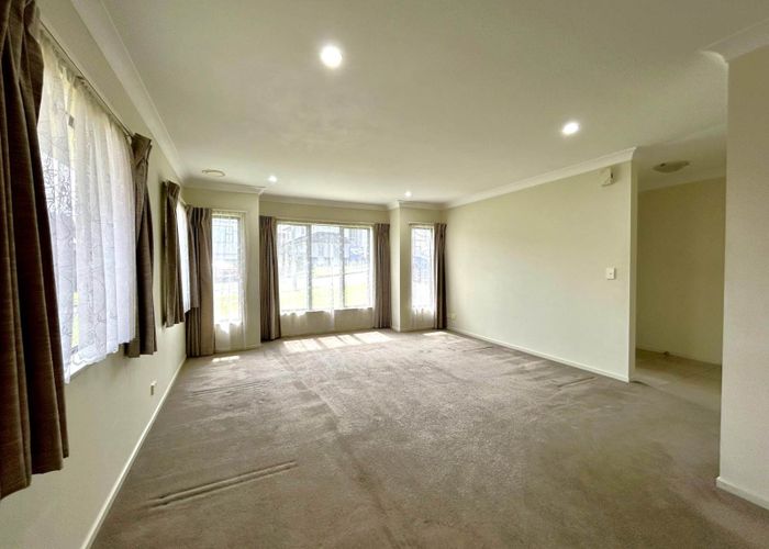  at 13 Muirlea Drive, Flat Bush, Manukau City, Auckland