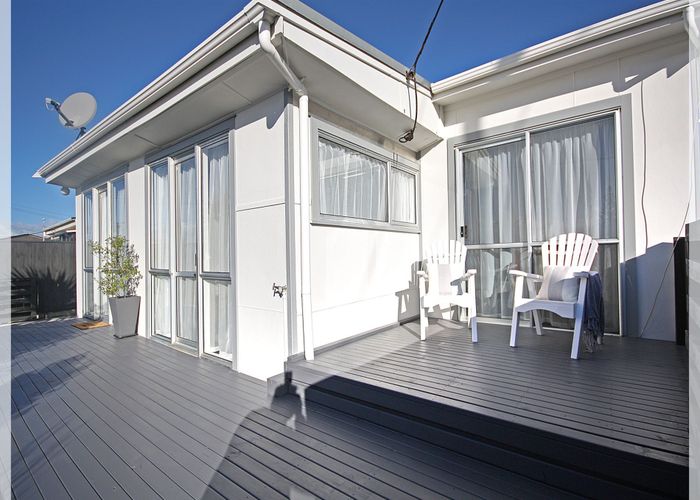  at 10 Pratt Avenue, Foxton Beach, Horowhenua, Manawatu / Whanganui