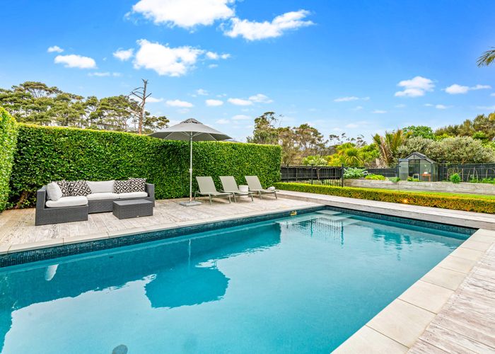 at 95 Aberley Road, Schnapper Rock, North Shore City, Auckland