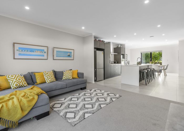  at 29 Pepene Avenue, Conifer Grove, Papakura, Auckland