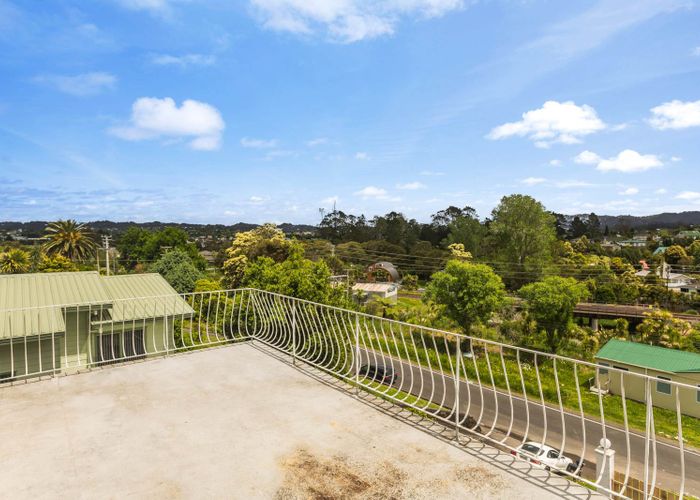  at 1/31 Rangeview Road, Sunnyvale, Auckland