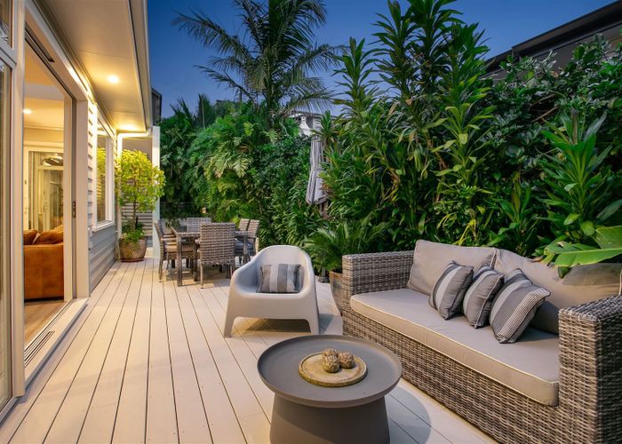  at 15 Colonial Drive, Silverdale, Silverdale