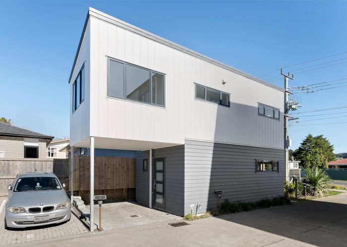  at 1/122 Pooks Road, Ranui, Auckland