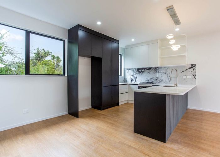  at 7A Craigbank Avenue, New Lynn, Waitakere City, Auckland