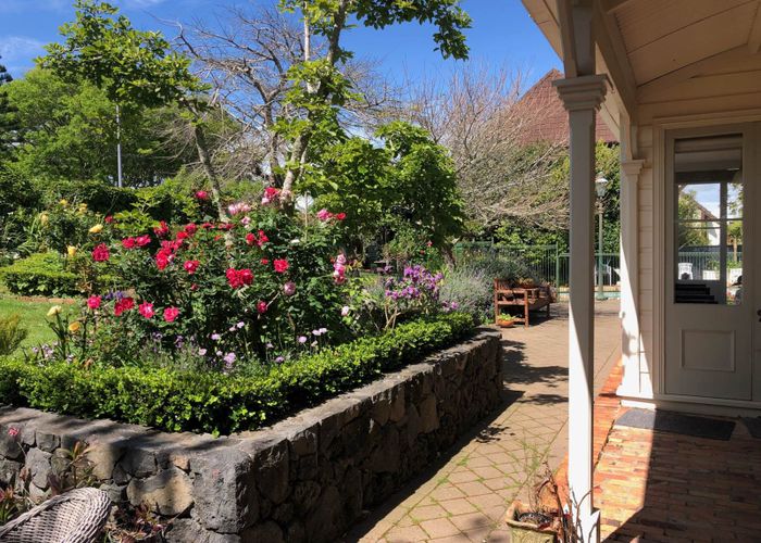  at 40 Ridge Road, Howick, Auckland