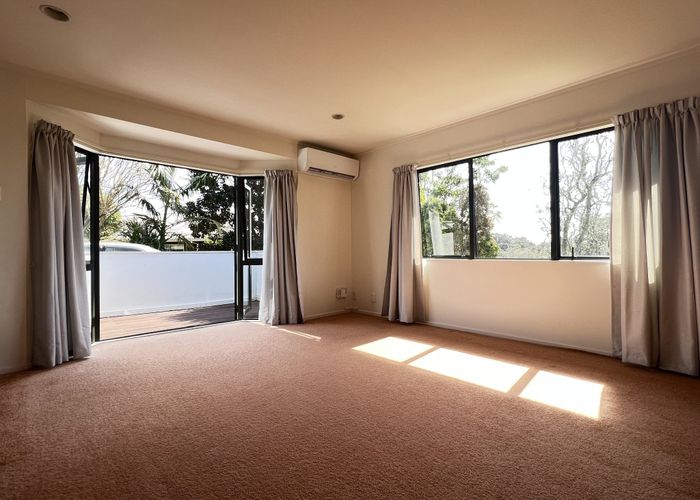  at 5B Pelican Lane, Unsworth Heights, North Shore City, Auckland