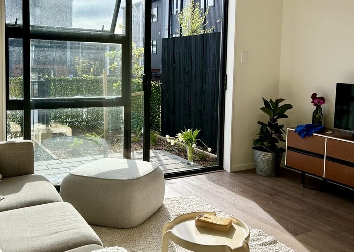  at 22 Jabuka Street, Glen Eden, Waitakere City, Auckland