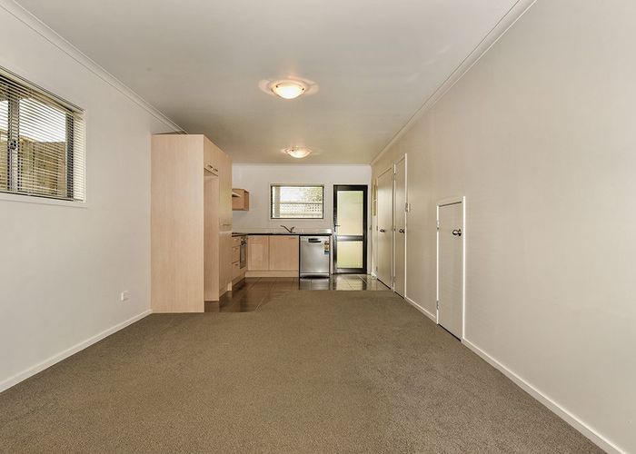  at 1/106 Glengarry Road, Glen Eden, Waitakere City, Auckland