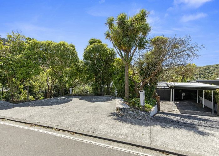  at 140 Hill Road, Belmont, Lower Hutt, Wellington