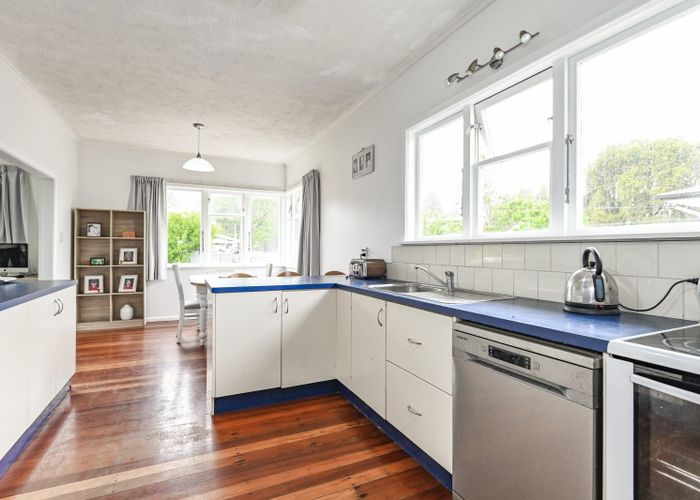  at 205 Kenilworth Road, Mayfair, Hastings