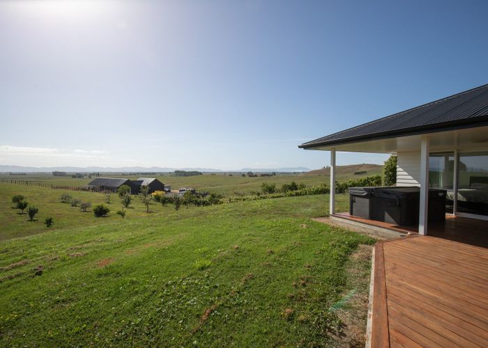  at 215A Mahuta Road South, Mangatarata, Ngatea