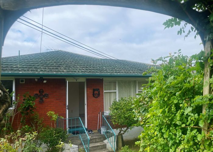  at 1/37 Turama Road, Royal Oak, Auckland