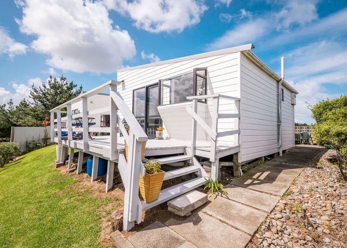  at 1 Muritai Terrace, Hokio Beach
