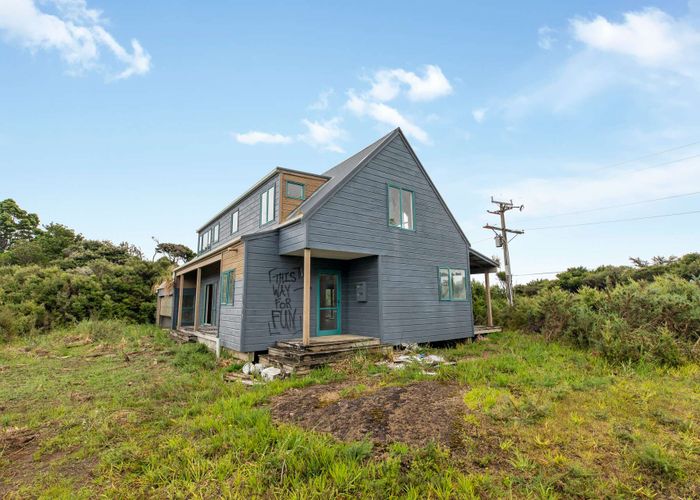  at 112 Lone Kauri Road, New Lynn