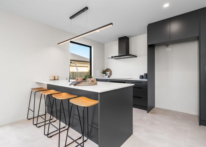  at 33 Vista Crescent, Rolleston, Selwyn, Canterbury