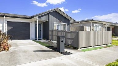 at 10 Harore Road, Takanini, Auckland