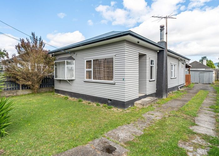 For sale 7 Poplar Grove, Ebdentown, Upper Hutt, Wellington homes.co.nz