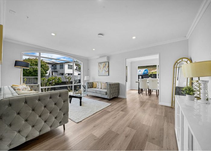  at 34 Franshell Crescent, East Tamaki, Manukau City, Auckland