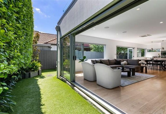  at 102A Coates Ave, Orakei, Auckland City, Auckland