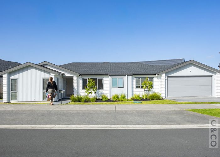  at 54 Vinistra Road, Kumeu
